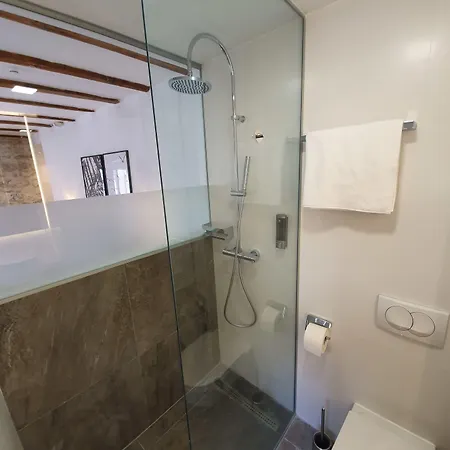 The At Bed & Breakfast 4*