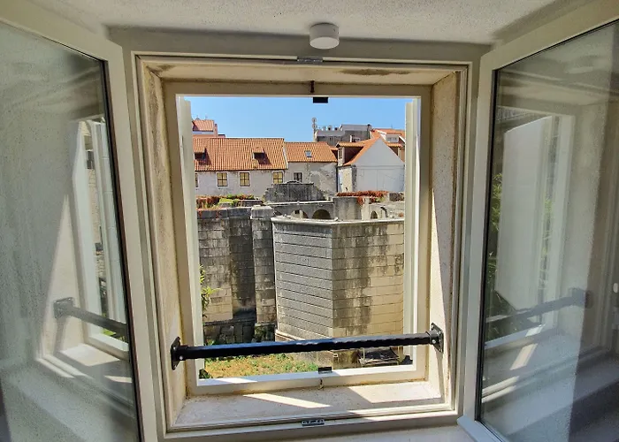 ベッド・アンド・ブレックファスト The At