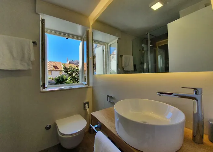 The At ベッド・アンド・ブレックファスト