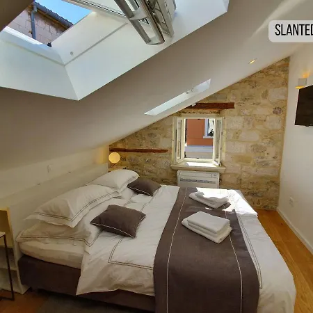 The At Bed & Breakfast 4*