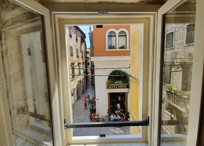 Bed & Breakfast The At Split