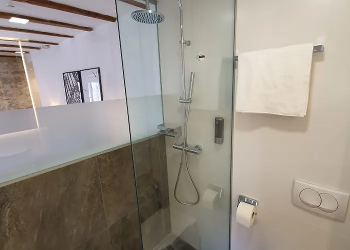 The At Bed & Breakfast 4*