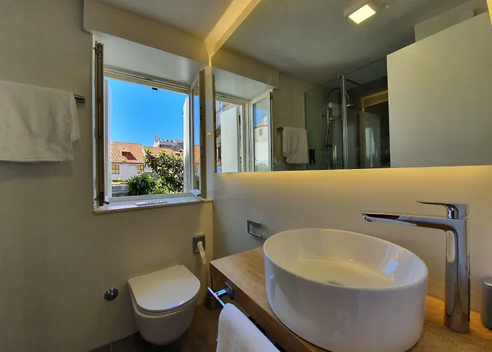 فندق مبيت وإفطار The At